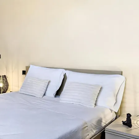 Regarda - Golden House Apartament *