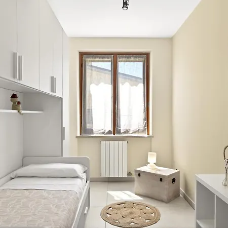 Regarda - Golden House * Lazise